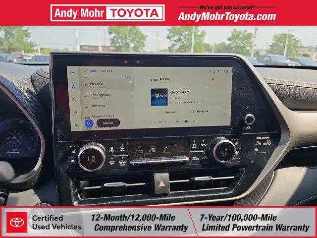 Photo of 2023 Wind Chill Pearl Toyota Highlander Hybrid