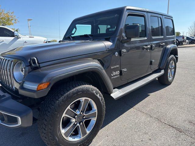 Photo of 2018 Granite Crystal Metallic Clearcoat Jeep Wrangler Unlimited