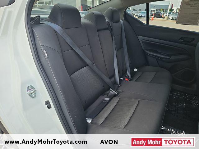 Photo of 2024 Pearl White Tricoat Nissan Altima