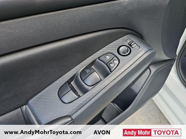 Photo of 2024 Pearl White Tricoat Nissan Altima