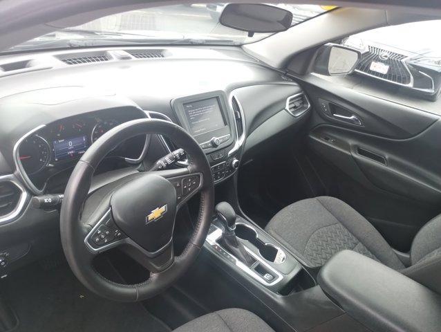 Photo of 2022 Mosaic Black Metallic Chevrolet Equinox
