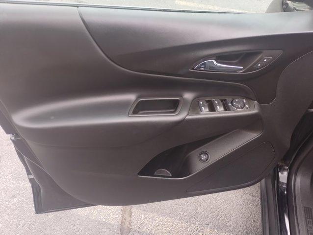 Photo of 2022 Mosaic Black Metallic Chevrolet Equinox