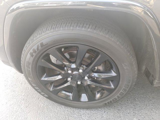 Photo of 2020 Diamond Black Jeep Grand Cherokee
