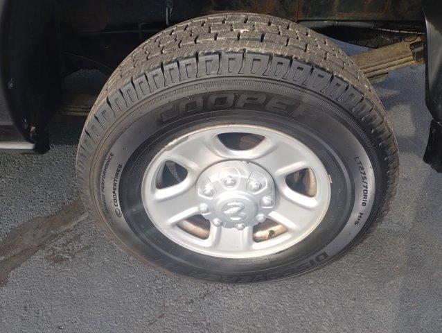Photo of 2020 Granite Crystal Clearcoat Metallic RAM 3500