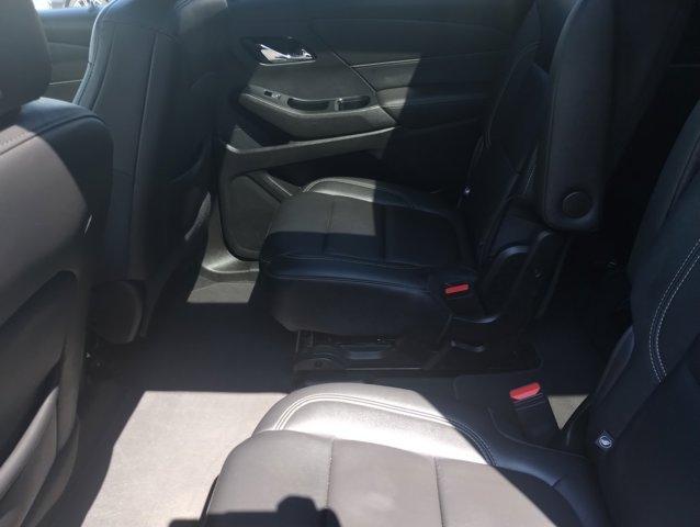 Photo of 2023 Mosaic Black Metallic Chevrolet Traverse