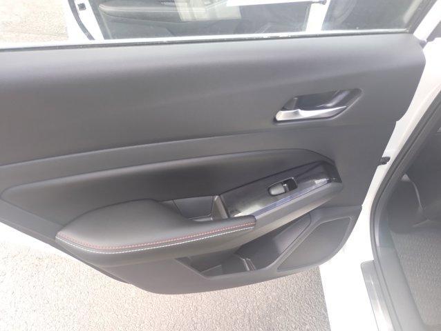 Photo of 2024 White Nissan Altima