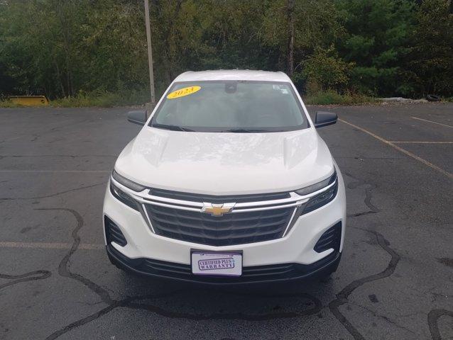 Photo of 2023 Summit White Chevrolet Equinox