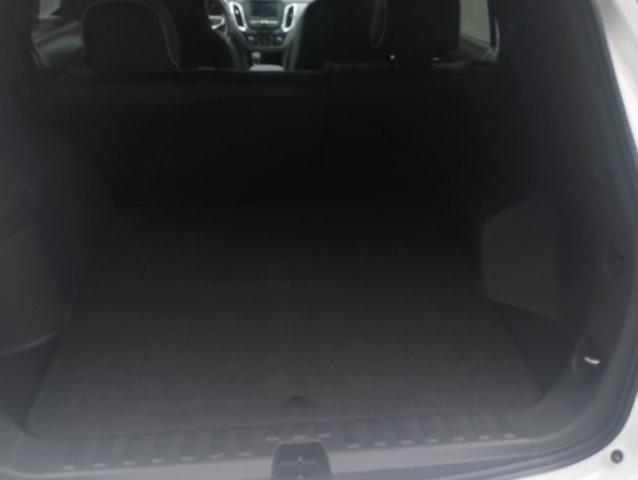 Photo of 2023 Summit White Chevrolet Equinox