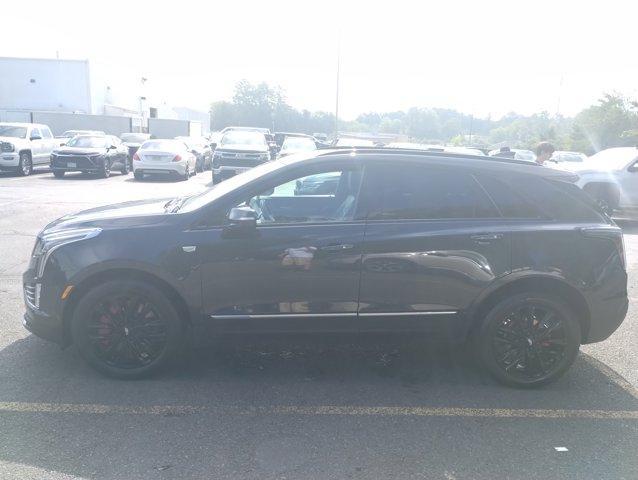 Photo of 2022 Wilder Metallic Cadillac XT5