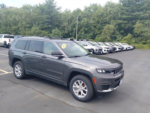 Photo of 2022 Metallic Jeep Grand Cherokee L