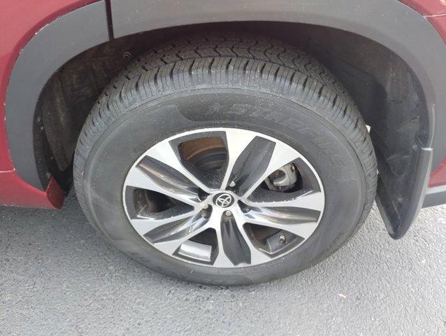 Photo of 2022 Opulent Amber Toyota Highlander