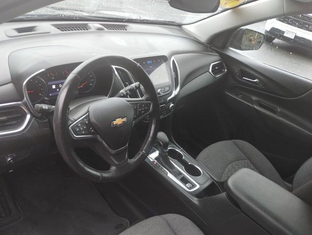 Photo of 2022 Mosaic Black Metallic Chevrolet Equinox