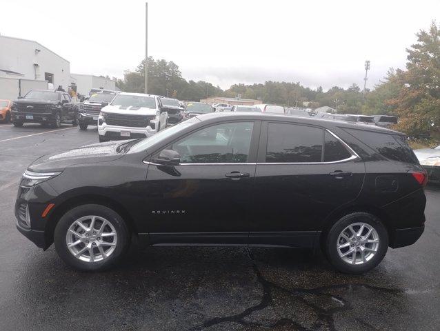 Photo of 2022 Mosaic Black Metallic Chevrolet Equinox