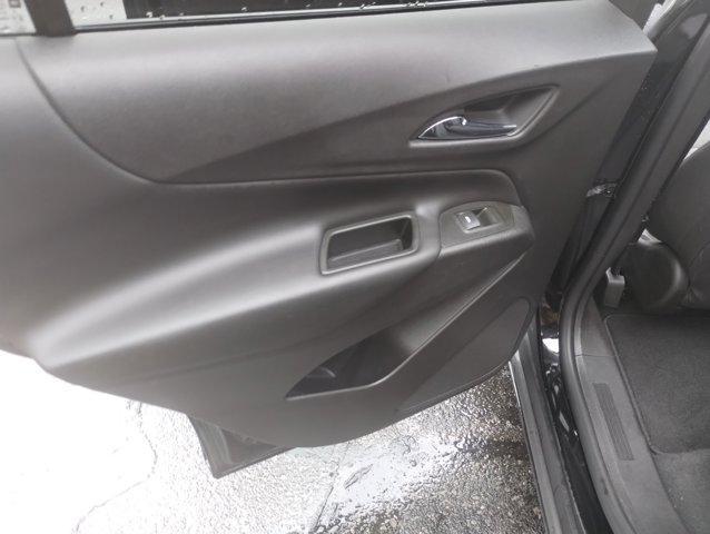 Photo of 2022 Mosaic Black Metallic Chevrolet Equinox