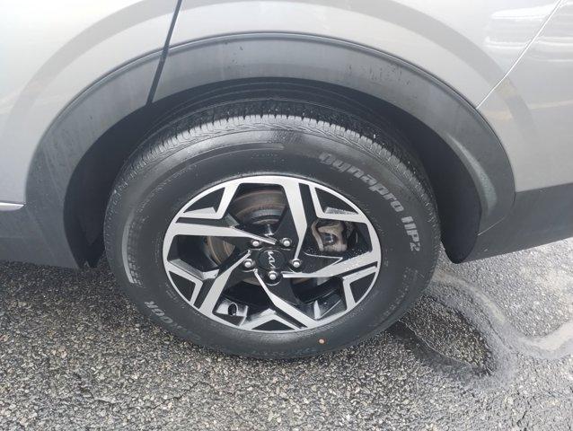 Photo of 2023 Steel Gray Kia Sportage