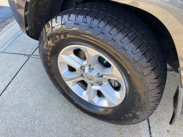 Photo of 2018 Magnetic Gray Metallic Toyota 4Runner