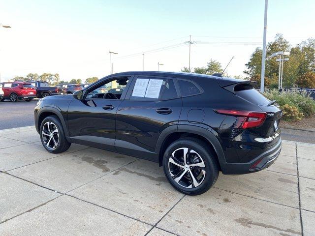 Photo of 2024 Mosaic Black Metallic Chevrolet Trax