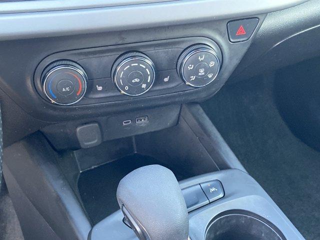 Photo of 2024 Mosaic Black Metallic Chevrolet Trax