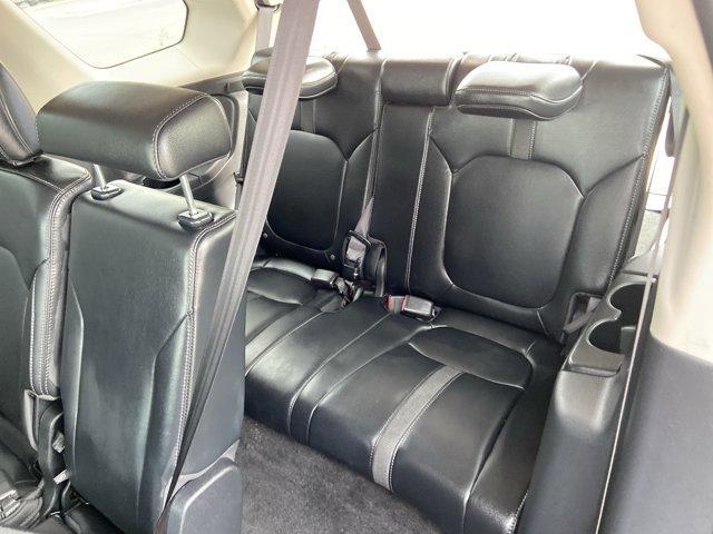 Photo of 2025 Gray Honda Pilot