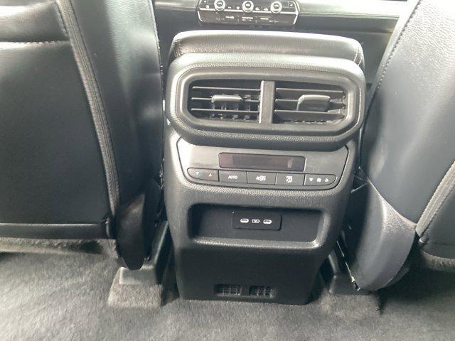 Photo of 2025 Gray Honda Pilot