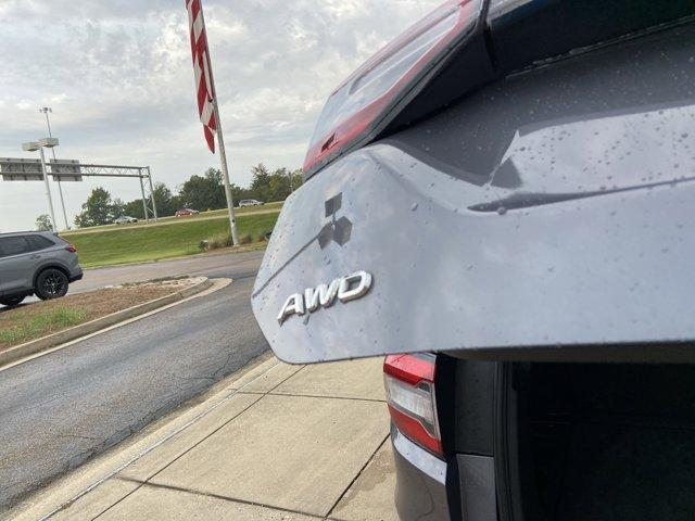 Photo of 2025 Gray Honda Pilot
