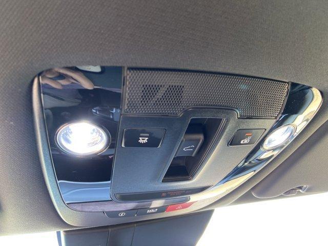 Photo of 2023 Sapphire Blue Kia Sportage