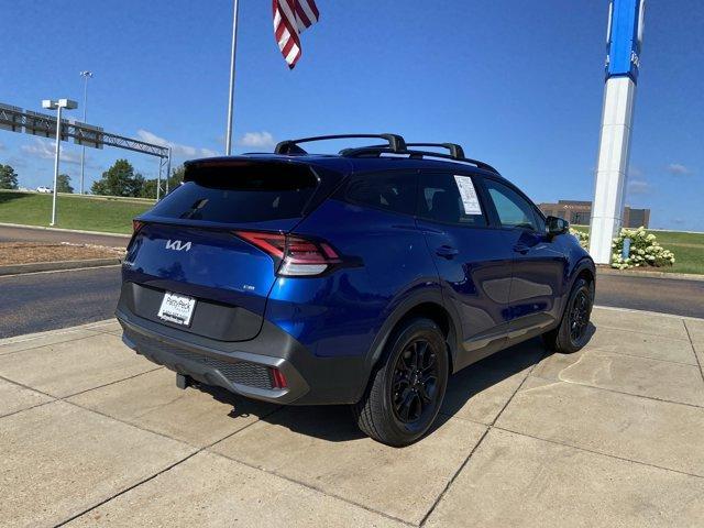 Photo of 2023 Sapphire Blue Kia Sportage