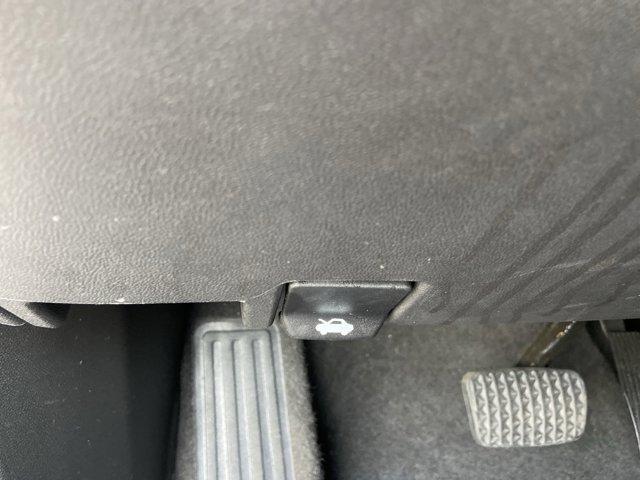 Photo of 2023 Summit White Chevrolet Equinox