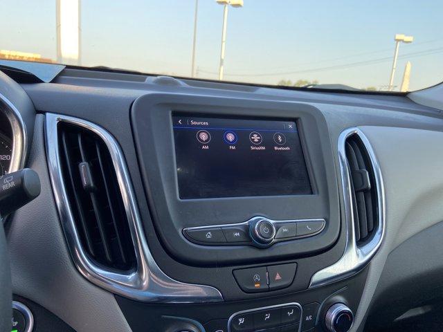 Photo of 2023 Summit White Chevrolet Equinox