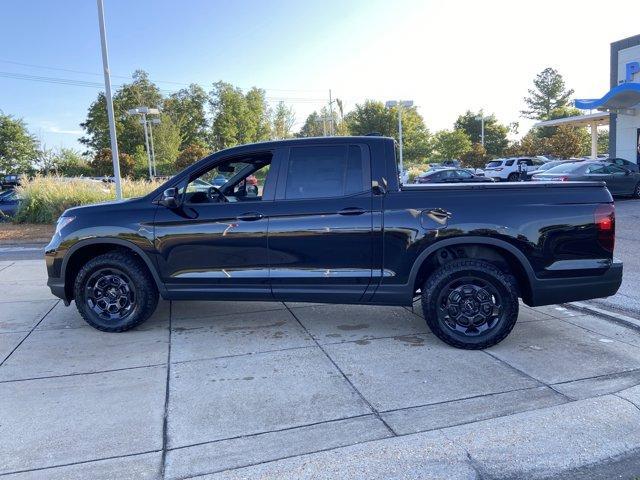 Photo of 2025 Crystal Black Pearl Honda Ridgeline