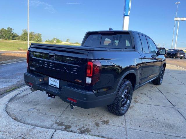 Photo of 2025 Crystal Black Pearl Honda Ridgeline