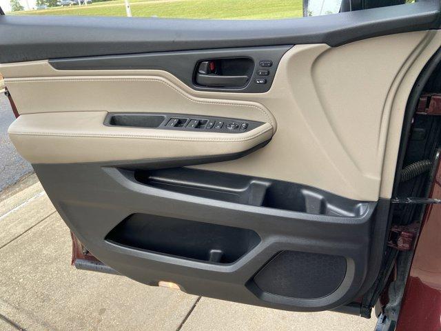 Photo of 2020 Deep Scarlet Pearl Honda Odyssey