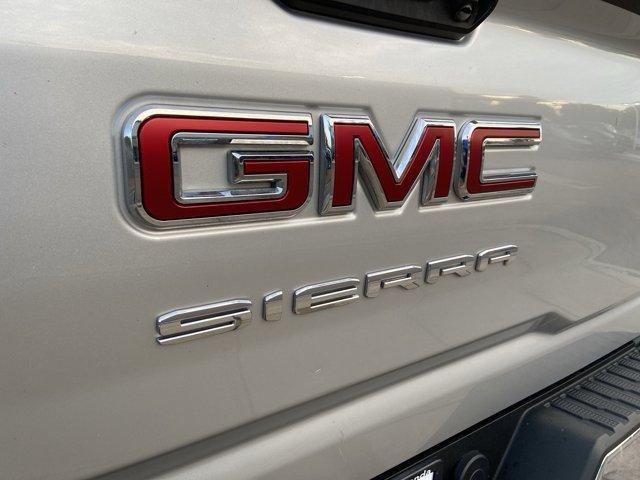 Photo of 2023 Quicksilver Metallic GMC Sierra 2500