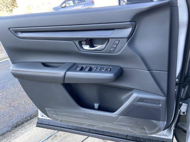 Photo of 2025 Solar Silver Metallic Honda CR-V Hybrid