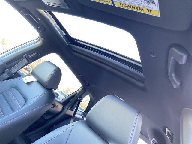 Photo of 2025 Solar Silver Metallic Honda CR-V Hybrid