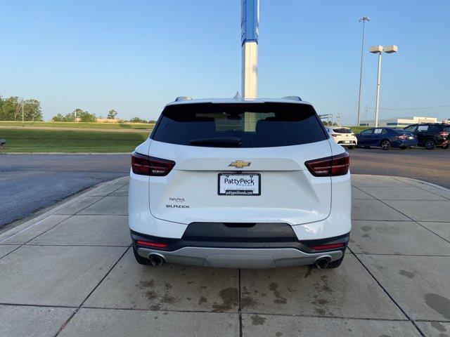 Photo of 2023 Summit White Chevrolet Blazer