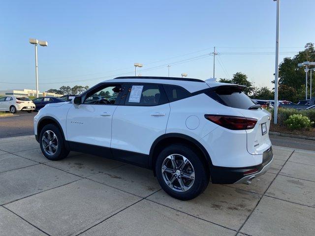 Photo of 2023 Summit White Chevrolet Blazer