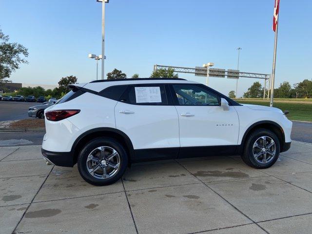 Photo of 2023 Summit White Chevrolet Blazer