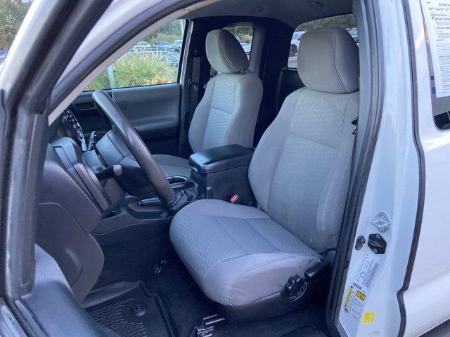 Photo of 2021 Super White Toyota Tacoma