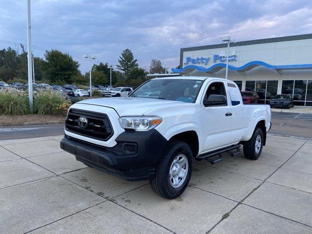 Photo of 2021 Super White Toyota Tacoma