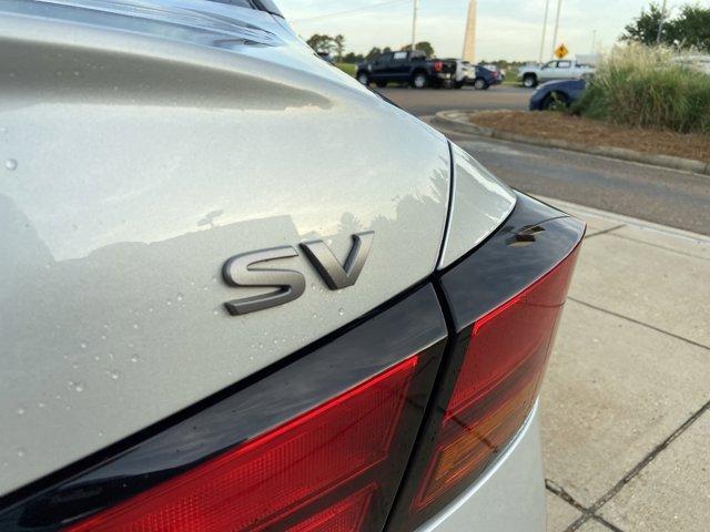 Photo of 2023 Brilliant Silver Metallic Nissan Altima