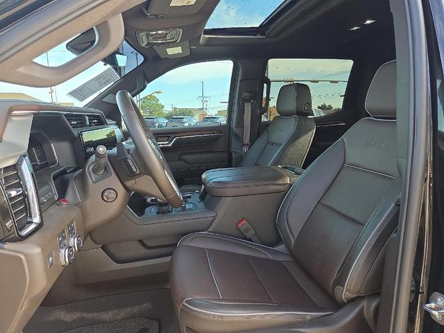 Photo of 2024 Black GMC Sierra 1500
