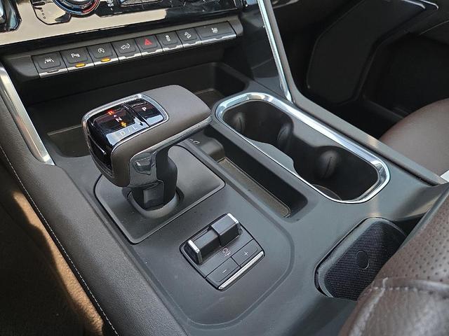 Photo of 2024 Black GMC Sierra 1500