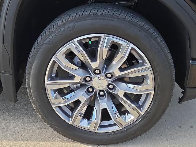 Photo of 2024 Black GMC Sierra 1500