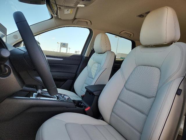 Photo of 2025 Blue Mazda CX-5