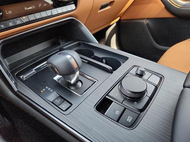 Photo of 2025 Jet Black Mica Mazda CX-70