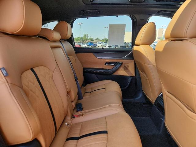 Photo of 2025 Jet Black Mica Mazda CX-70