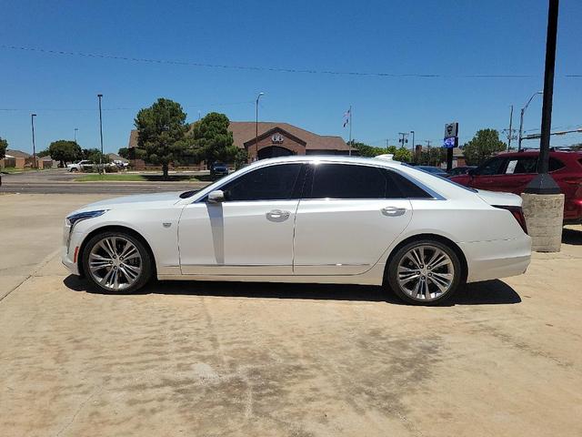 Photo of 2019 White Cadillac CT6