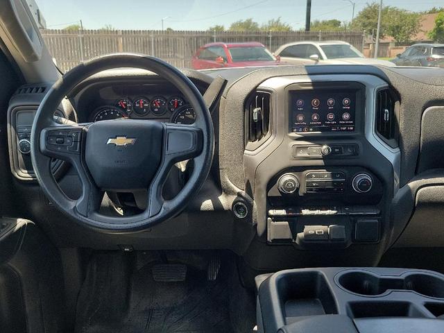 Photo of 2024 White Chevrolet Silverado 1500