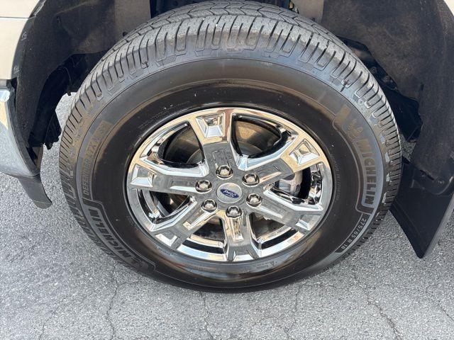 Photo of 2022 Iconic Silver Metallic Ford F-150